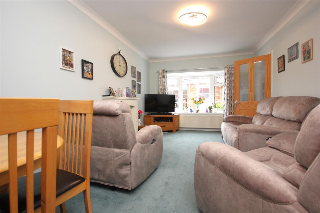 Property photo 3 of 16 Img_0737.Jpg