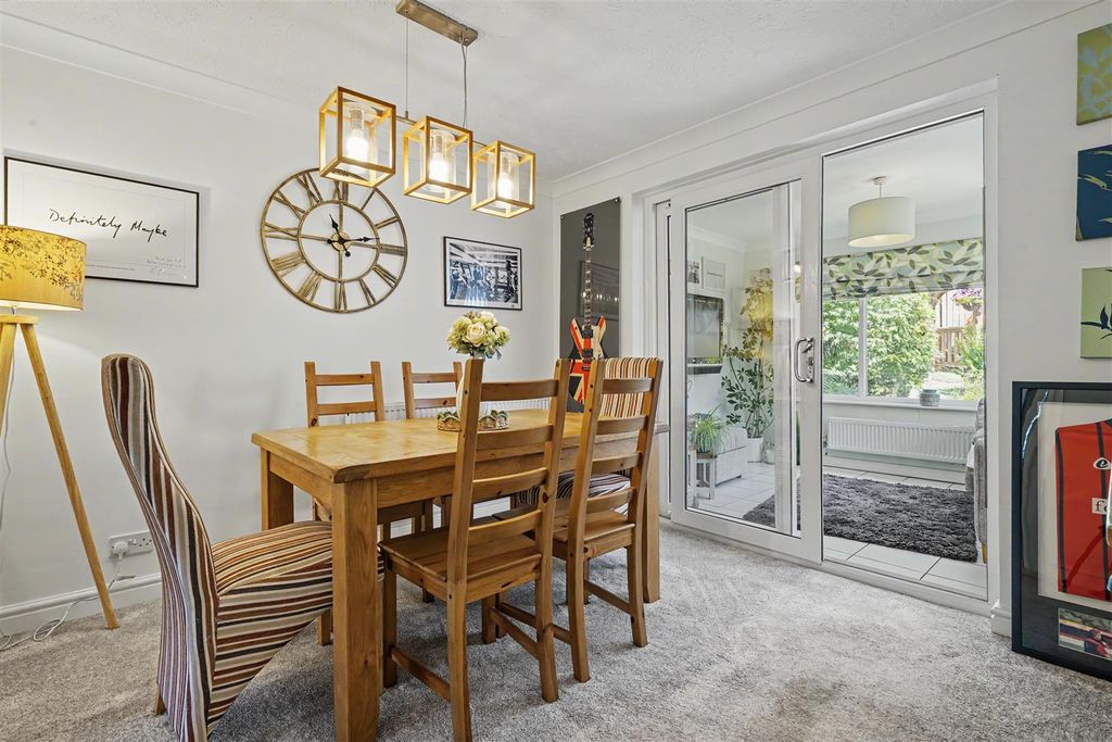 Property photo 3 of 29 Dining Room