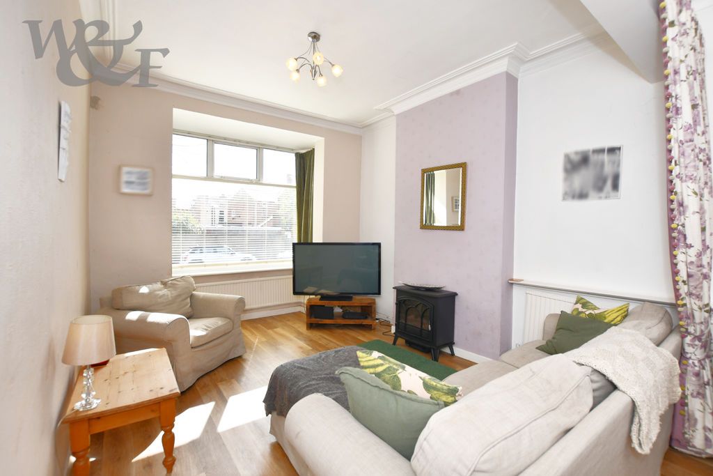 Property photo 2 of 33 Photo 4