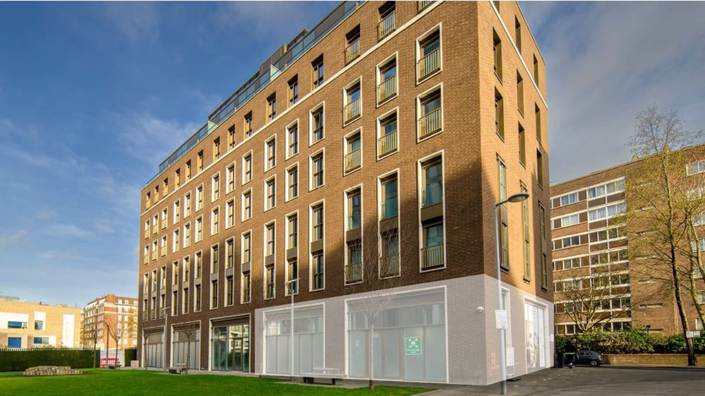 Property photo 3 of 4 Royal Warwick Sq Warwick Rd Kensington Office Ext 1.Jpg