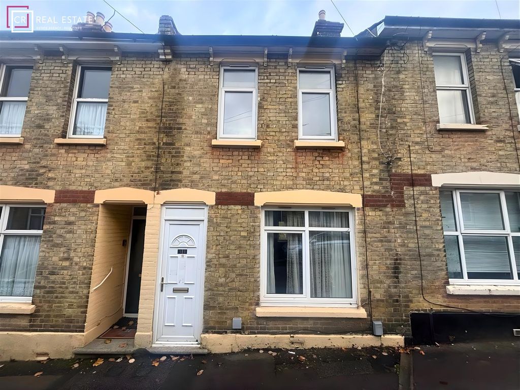 Property photo 1 of 11 External