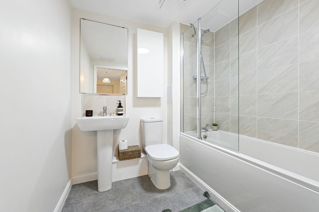 Additional image 8 of 2 bed flat for sale51/6 South Gyle Broadway, South Gyle, Edinburgh EH12