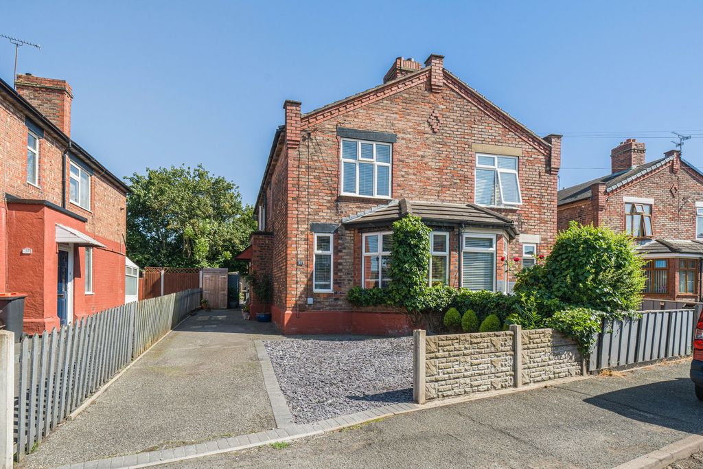 Property photo 3 of 24