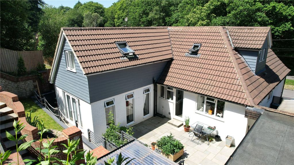 Property photo 1 of 29 Picture No. 43