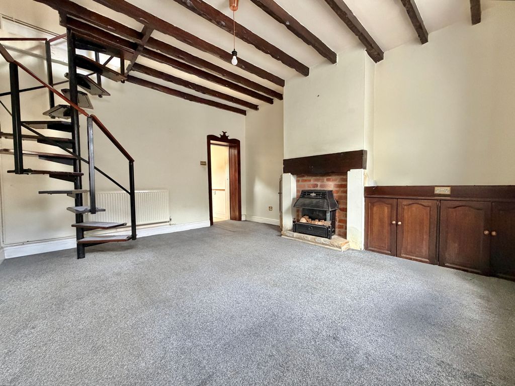 Property photo 2 of 8 Living Room