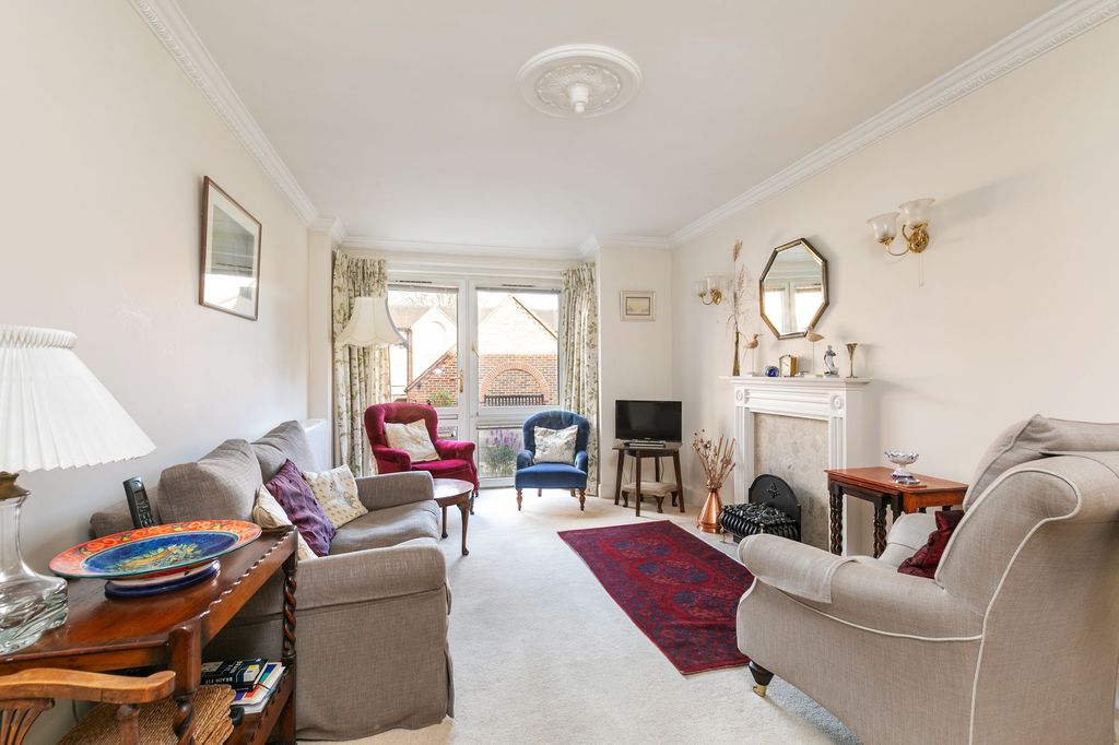 Property photo 3 of 10