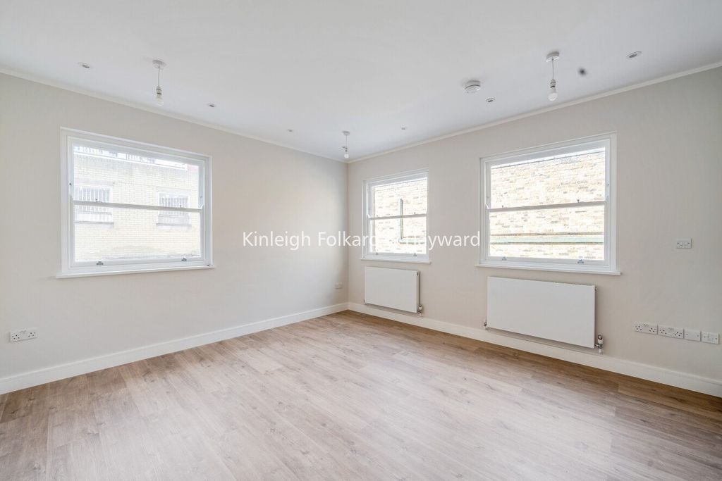 Property photo 2 of 16 Picture No. 16