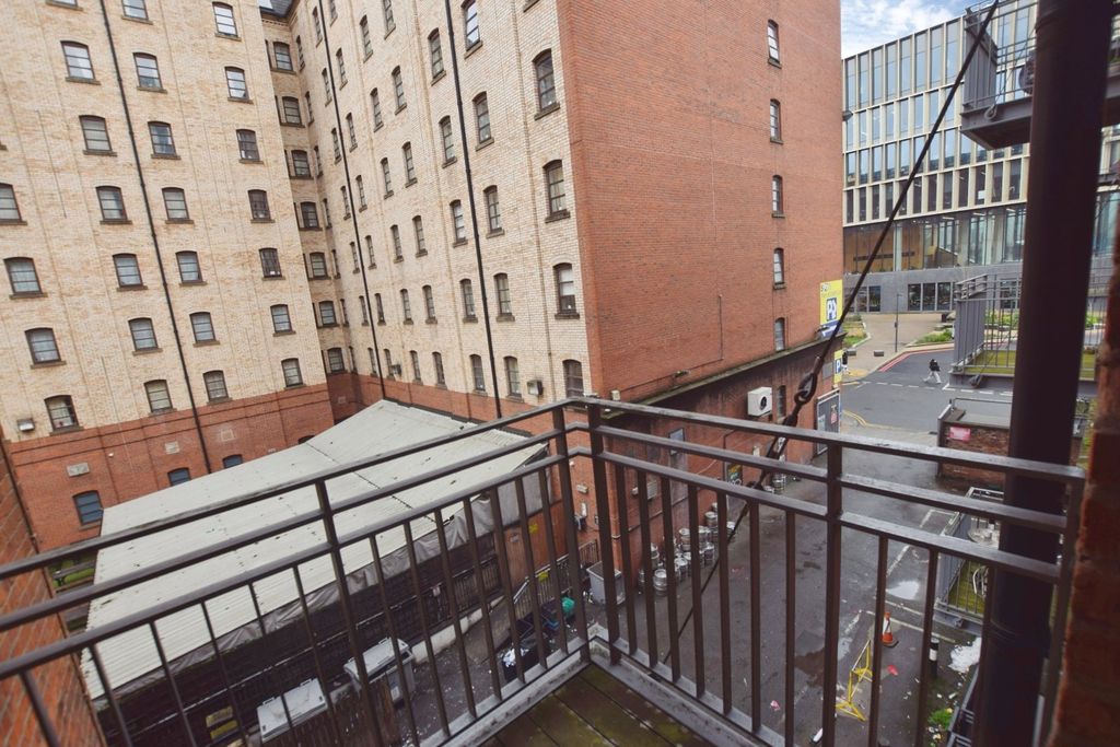 Property photo 3 of 11 Picture No. 09