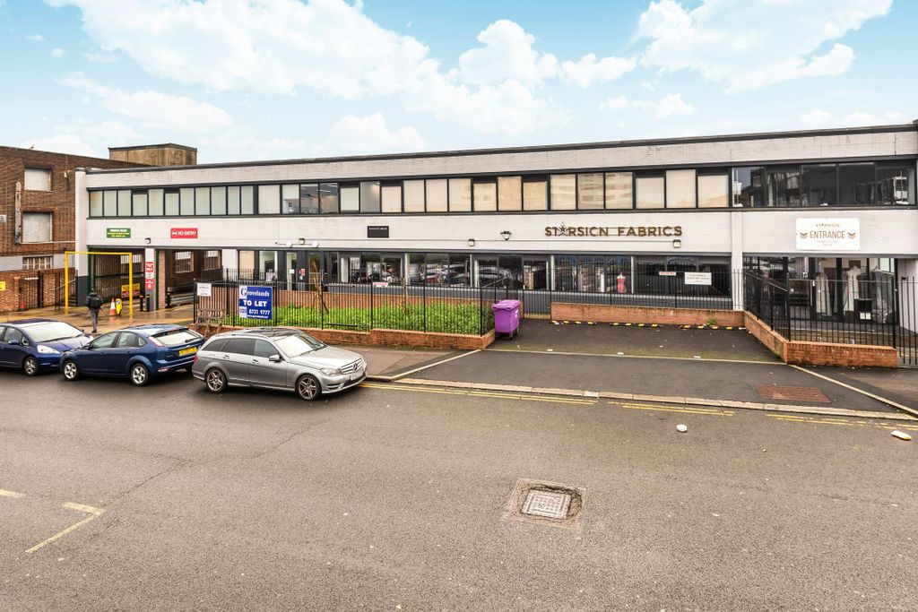 Property photo 1 of 11 669363 1.Jpg