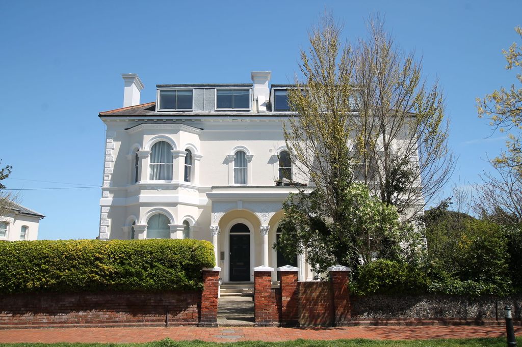 Property photo 1 of 5 Ext