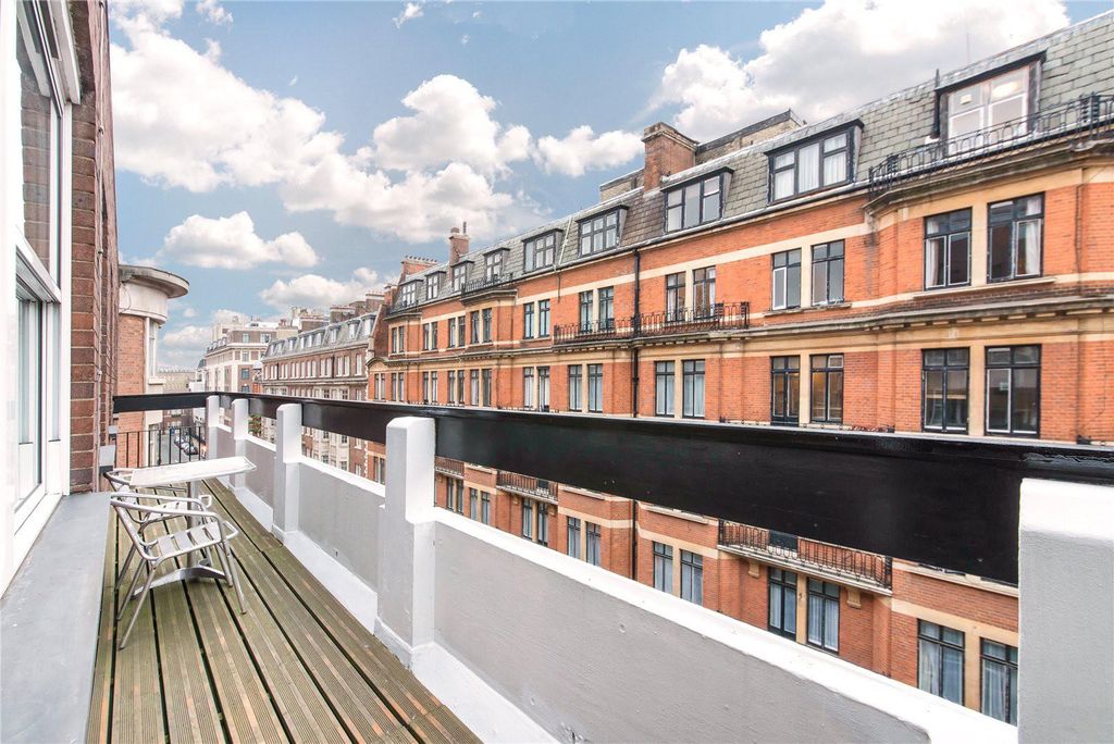 Property photo 2 of 12 Image