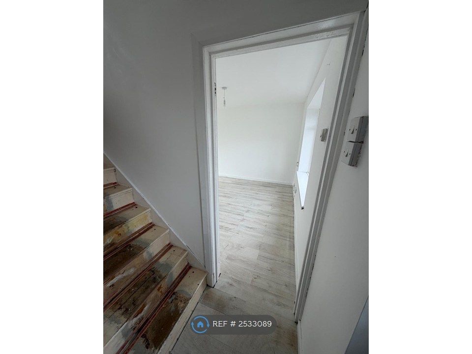 Additional image 11 of 3 bed terraced house to rentSunny Road, Port Talbot SA12