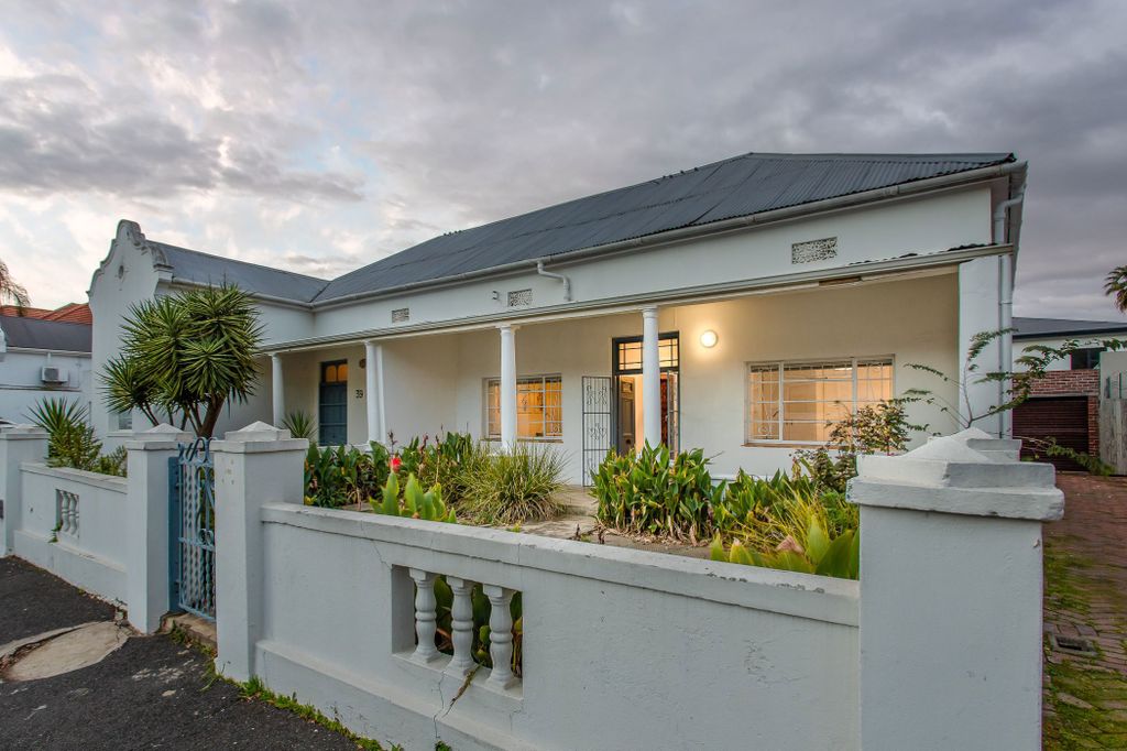 Property photo 1 of 19 Tk1744903