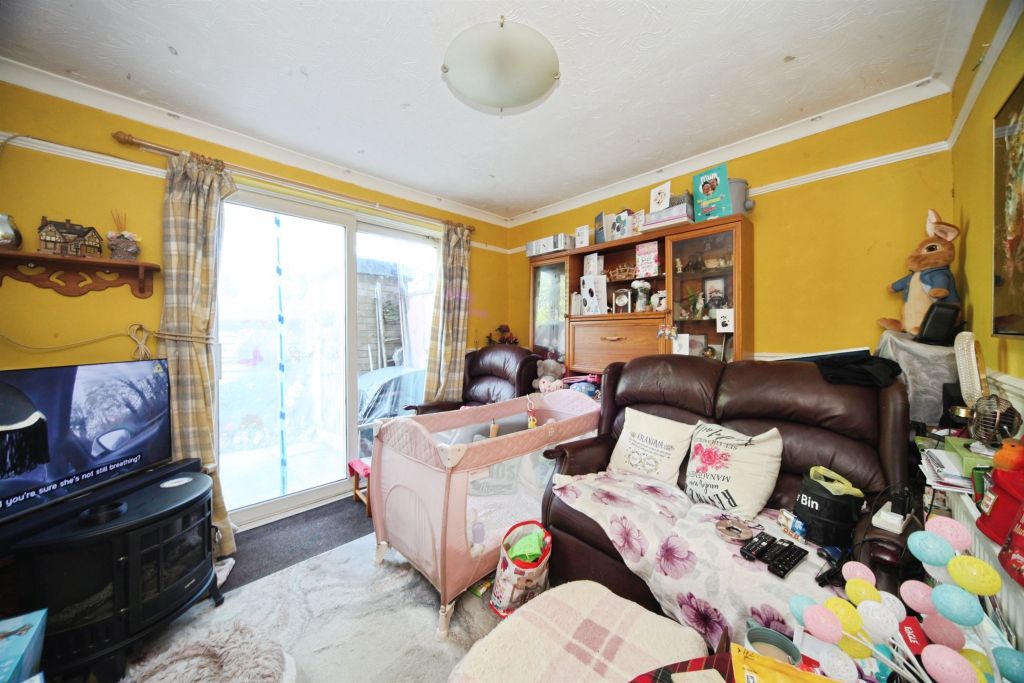 Property photo 3 of 6