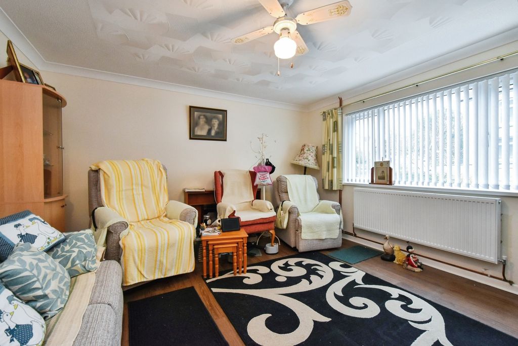 Property photo 3 of 20 Photo