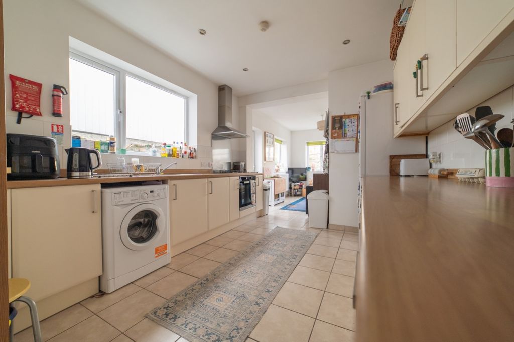 Property photo 1 of 10 Lrg_Call 02920 454555 To Secure Your Viewing_1 (4)