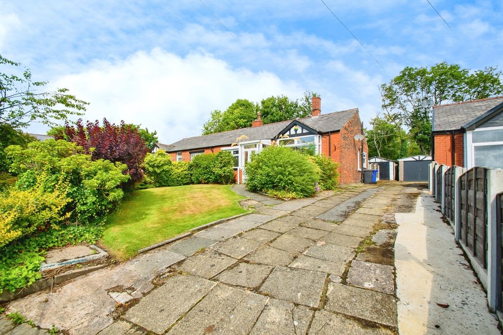 Property photo 1 of 17 Photo