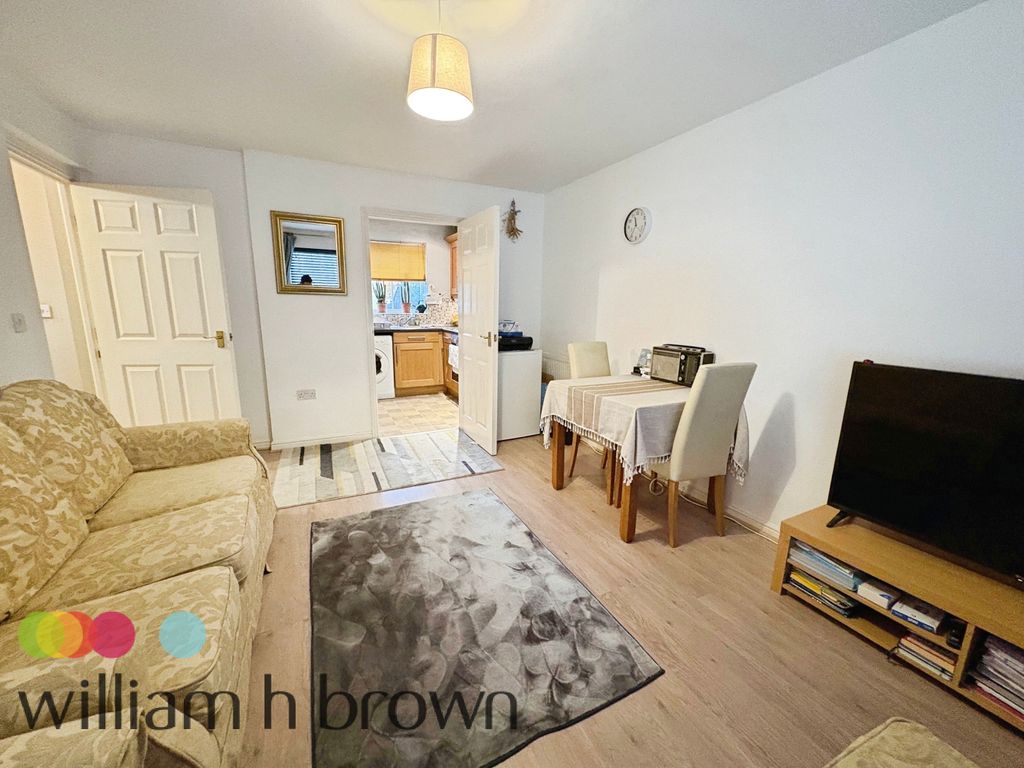 Property photo 3 of 7 View