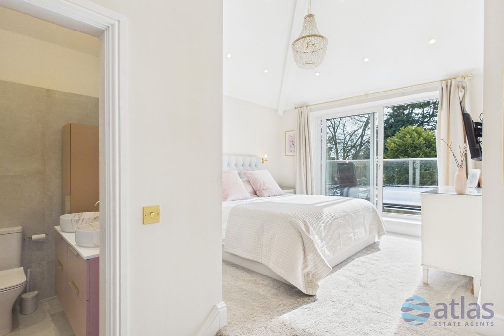 Property photo 3 of 48 Master Bedroom