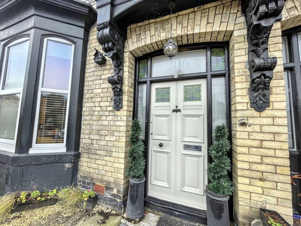 Property photo 3 of 22