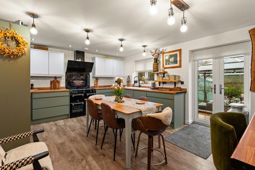 Property photo 2 of 25 Photo 2