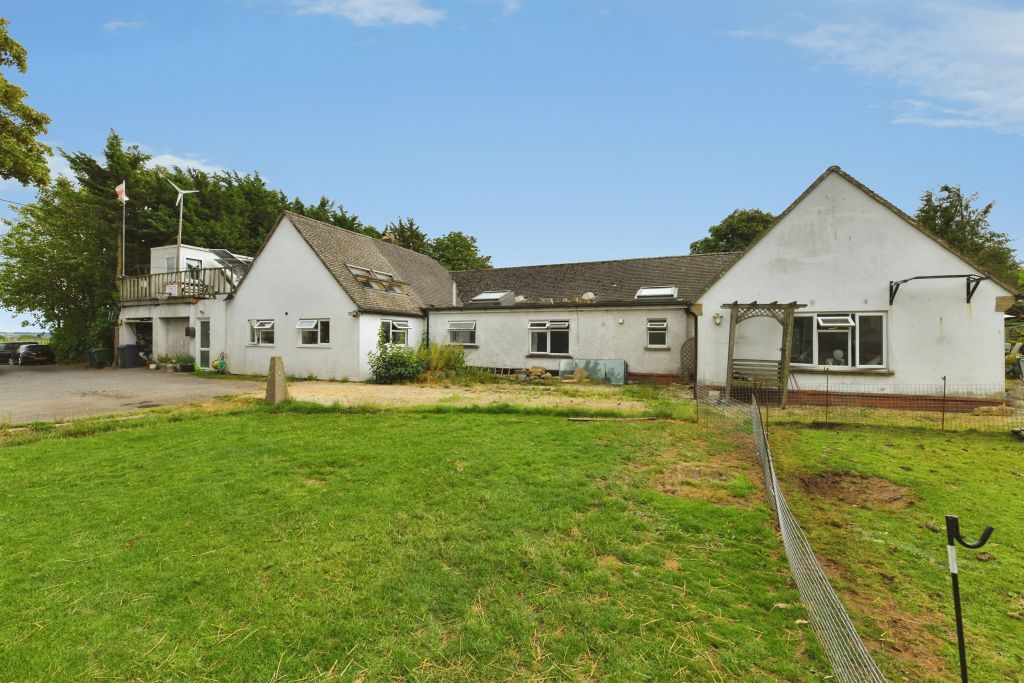 Property photo 1 of 22