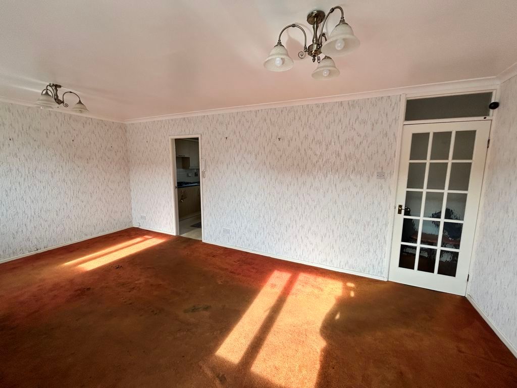 Property photo 3 of 9 Photo 3