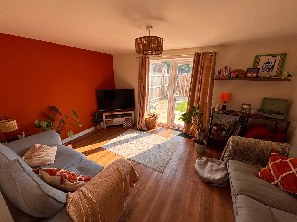 Property photo 2 of 10