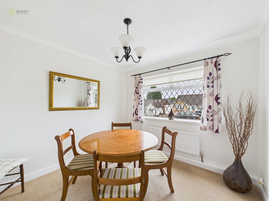 Property photo 3 of 44