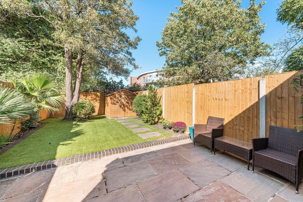 Property photo 3 of 14