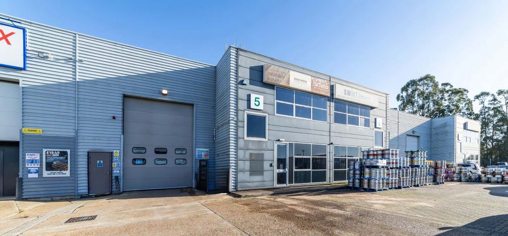 Property photo 1 of 4 Unit 5 Orchard Trade Park.Jpeg