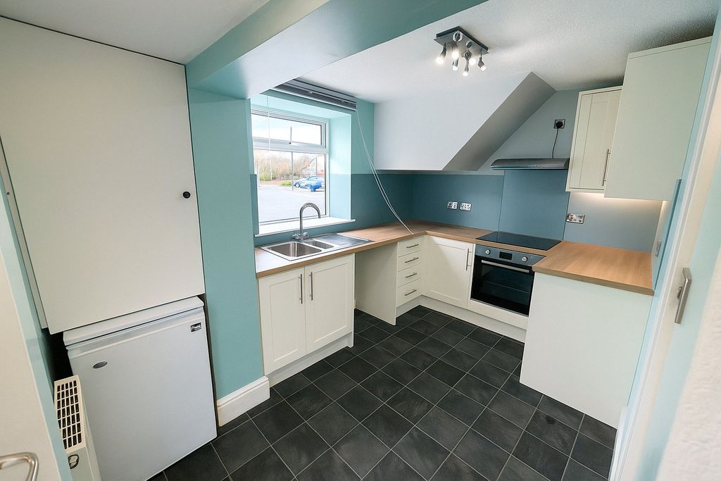 Property photo 3 of 10 Picture No. 05