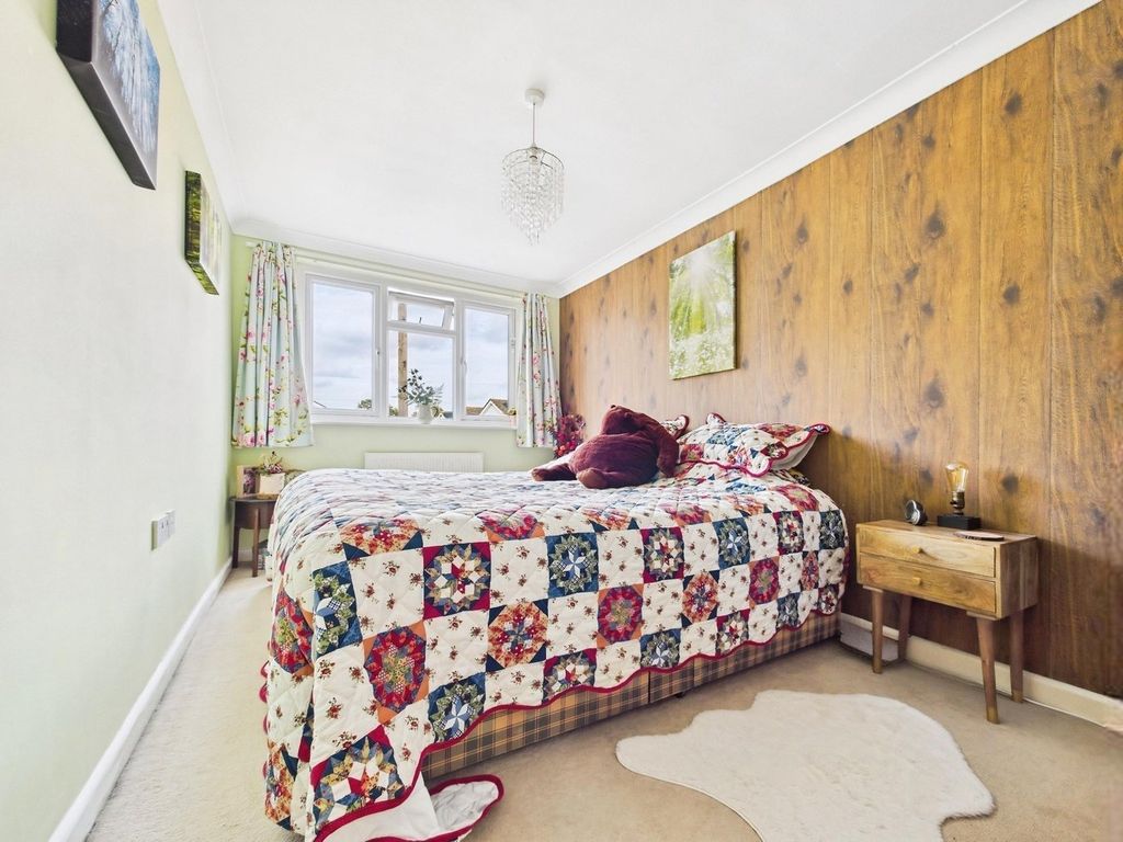 Property photo 3 of 15