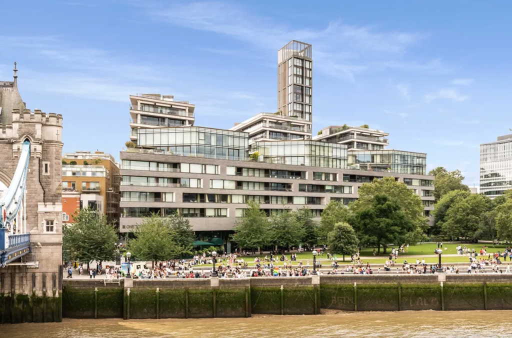 Property photo 2 of 14