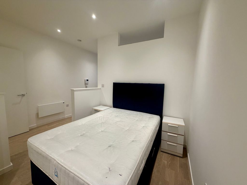 Property photo 3 of 14 Bedroom