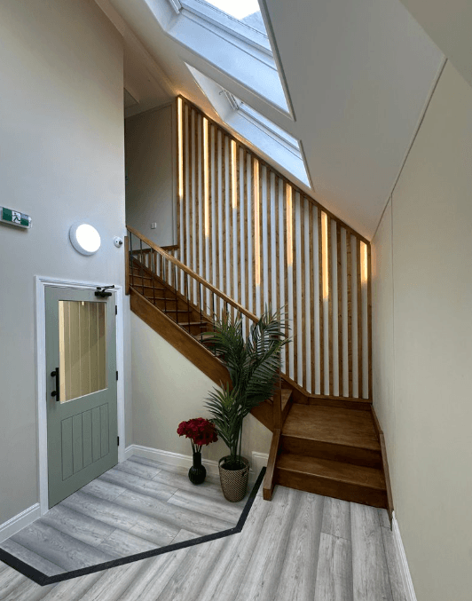 Property photo 2 of 6 Gallery