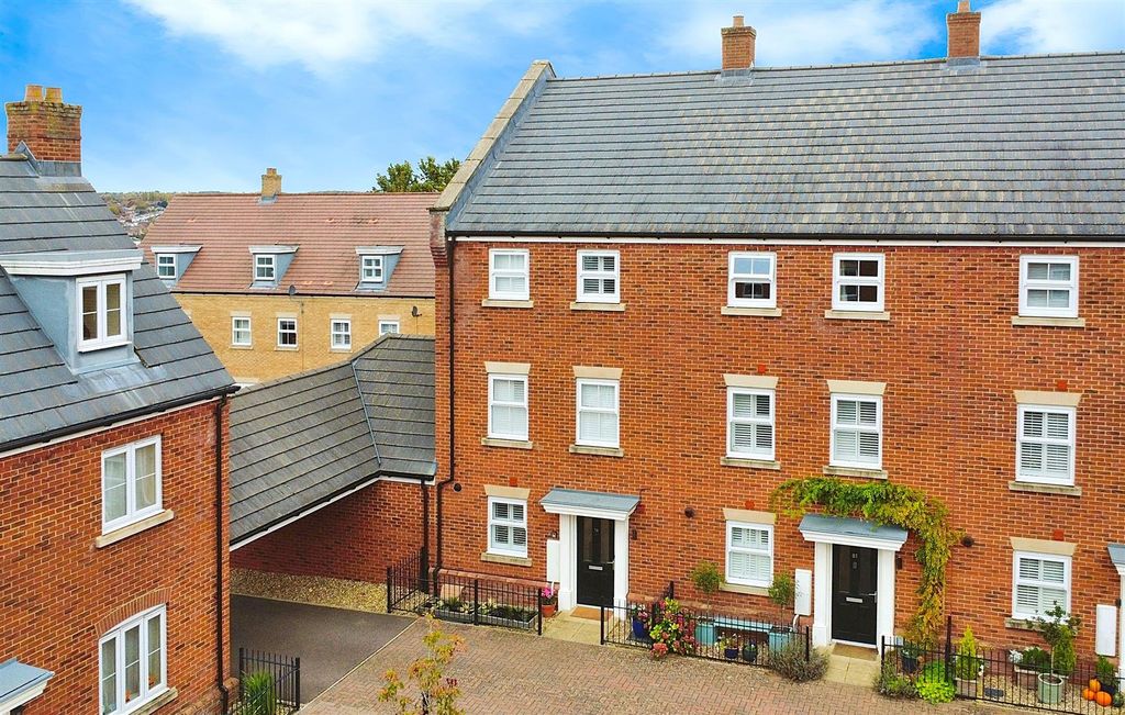 Property photo 1 of 26 7c53B804-Dji_0447.Jpg