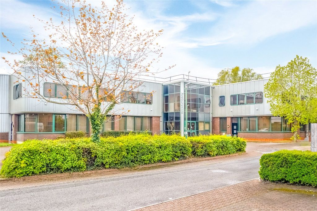 Property photo 2 of 7 Picture No. 12