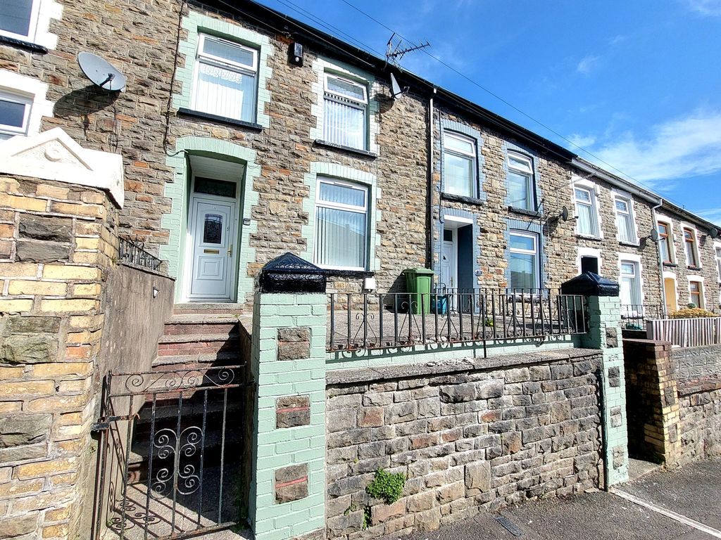 Property photo 1 of 21