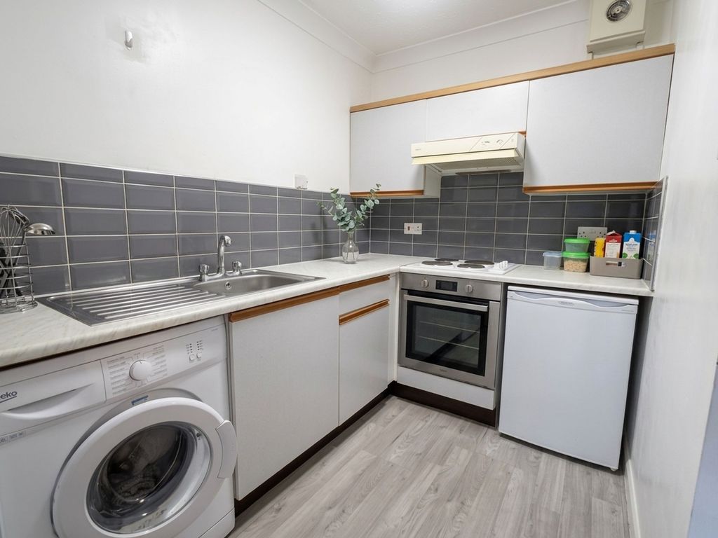 Property photo 2 of 4