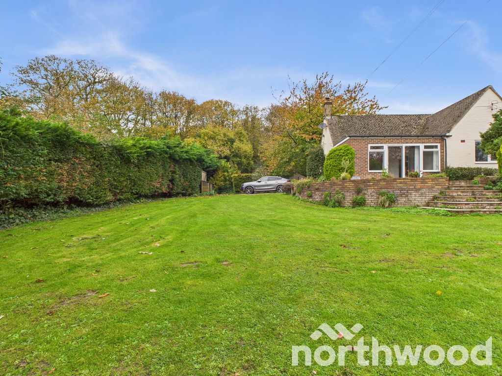 Property photo 2 of 39