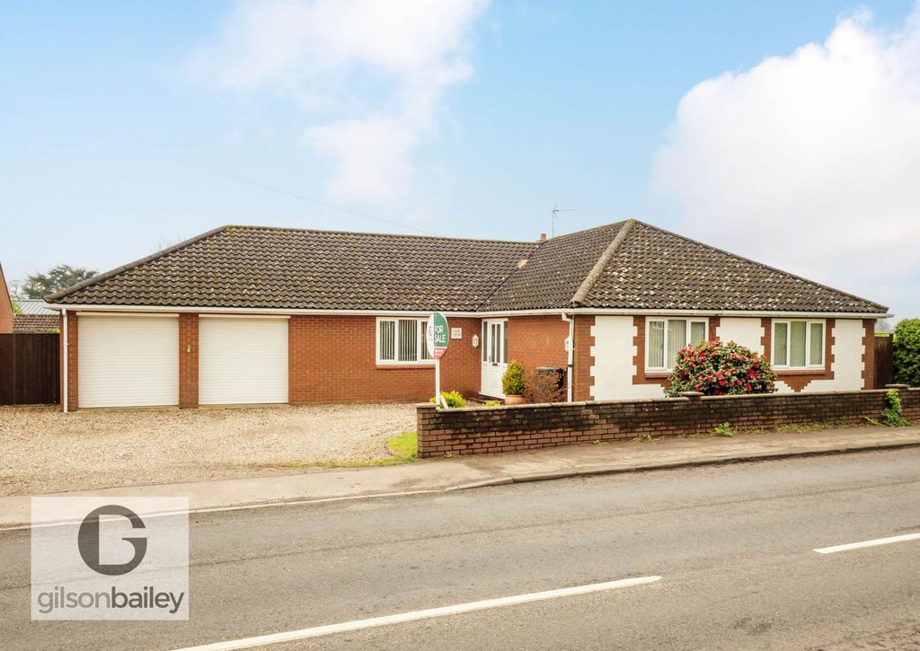 Property photo 1 of 28
