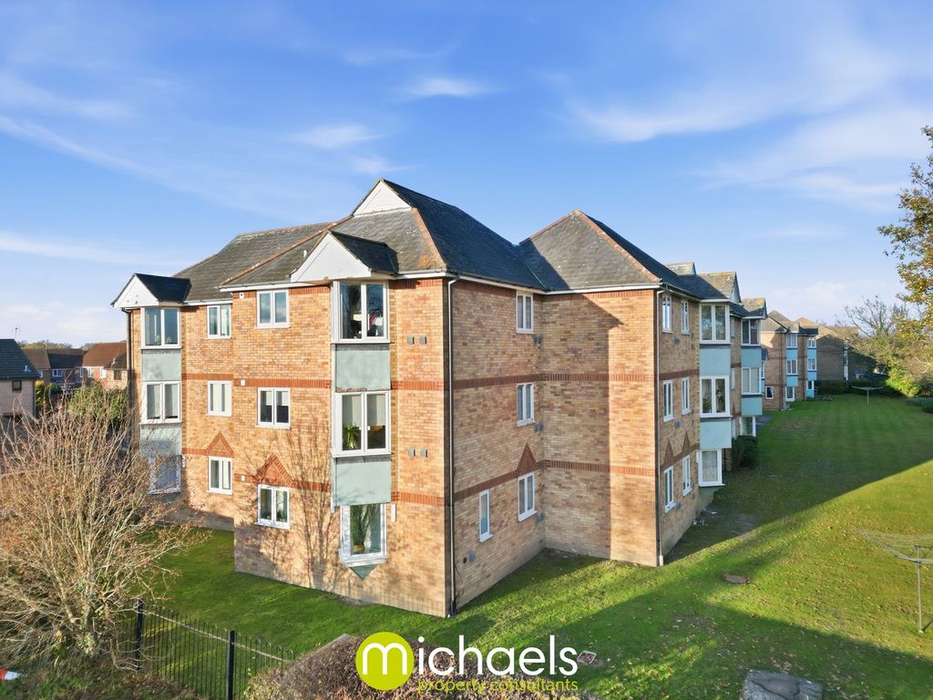 Property photo 1 of 12