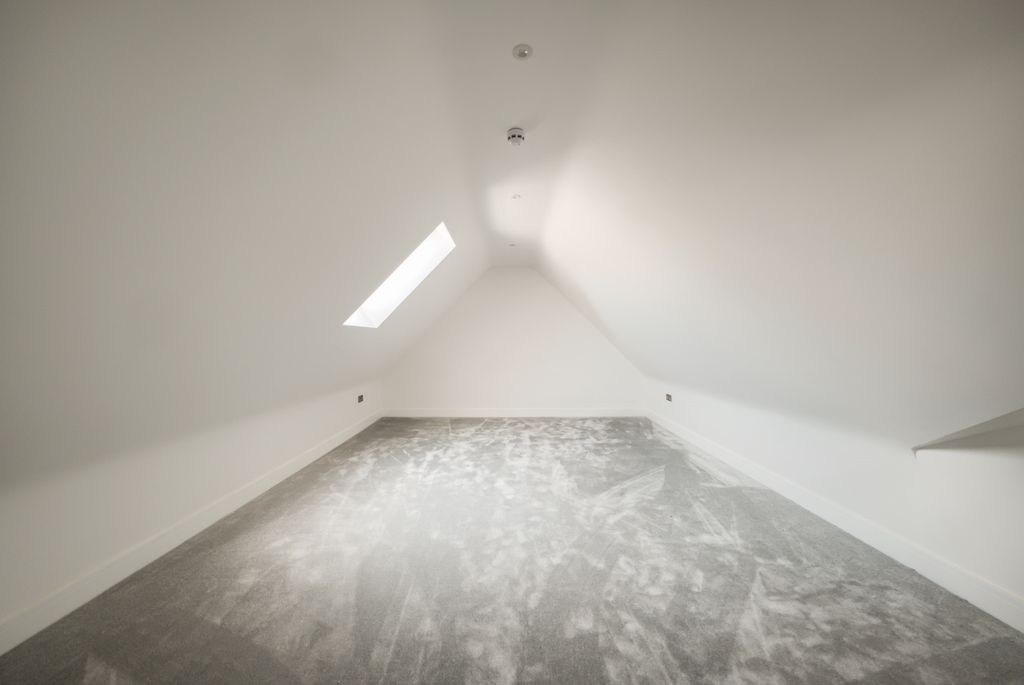 Additional image 18 of 2 bed flat for saleFlat 5, Benson Road, Stratford-Upon-Avon CV37