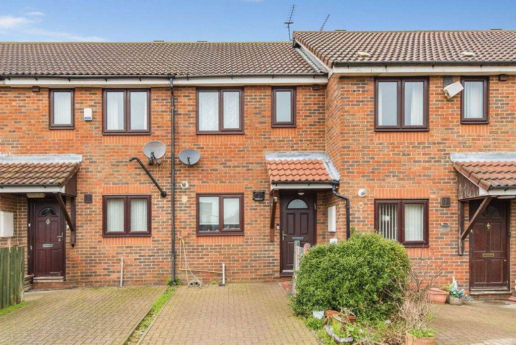 Property photo 2 of 12