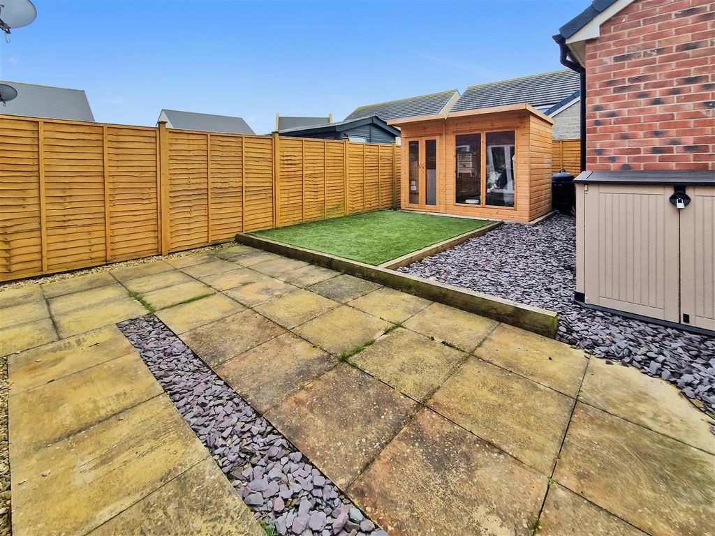 Property photo 2 of 19 Rear Garden