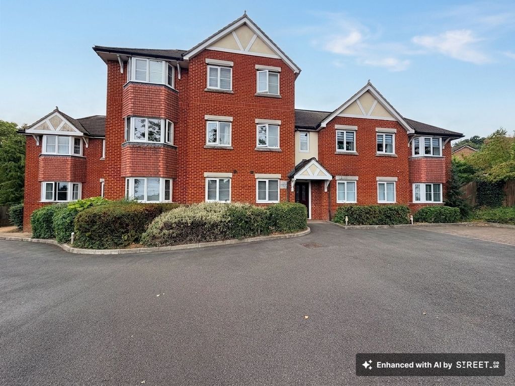 Property photo 1 of 18