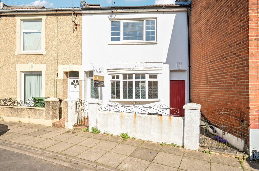 Property photo 1 of 16 1481582-16-6A3421...