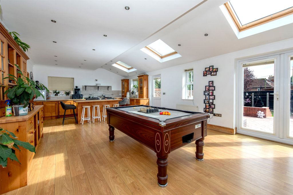 Property photo 2 of 18 Picture No. 09