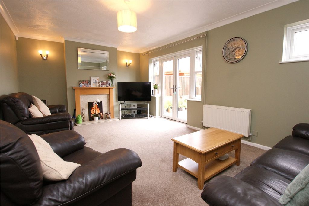Property photo 3 of 12 Picture No. 03